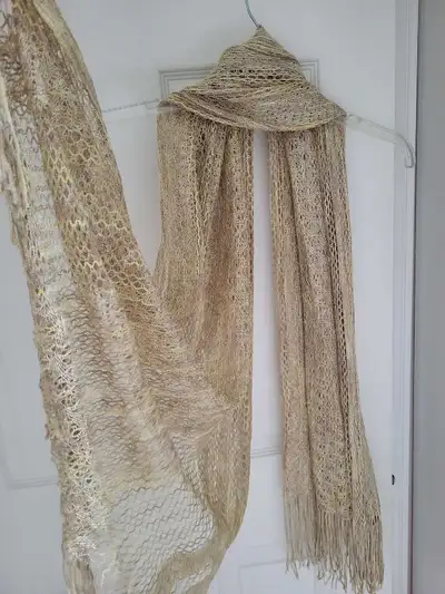NEW Banana Republic Beautiful Gold Shawl Scarf Long Rayon, View more
