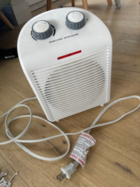 Small electric space heater