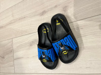 Kids slides Batman size 29