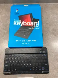 Bluetooth keyboard with 6 piece Handheld kit