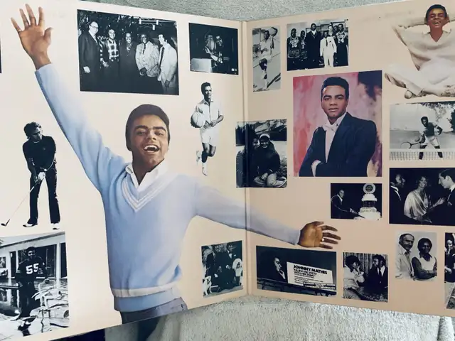 Johnny Mathis - Silver Anniversary Album (2 Vinyl LPs) in CDs, DVDs & Blu-ray in Mississauga / Peel Region - Image 3