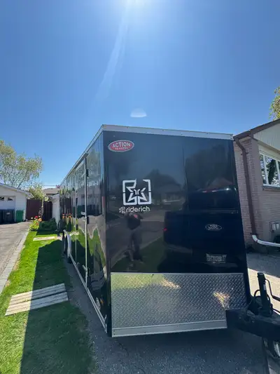Looking to sell my 2020 enclosed trailer. Comes with a 3500lb winch inside, Not in a rush to sell on...