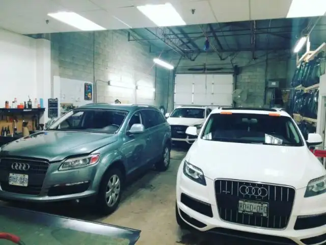 AUTO GLASS REPAIR AND REPLACEMENT in Other in Barrie - Image 11