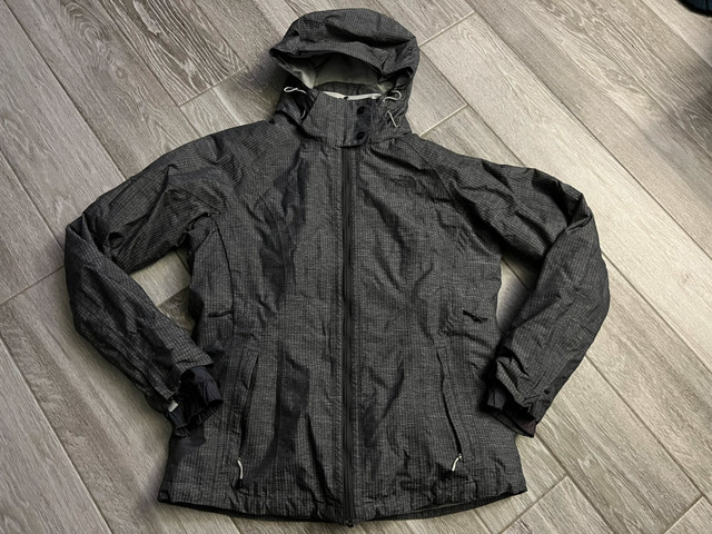 North Face Women Hooded Jacket  in Arts & Collectibles in City of Toronto