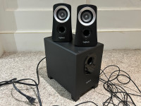 Logitech Z313 Computer Speaker 2.1 Channel