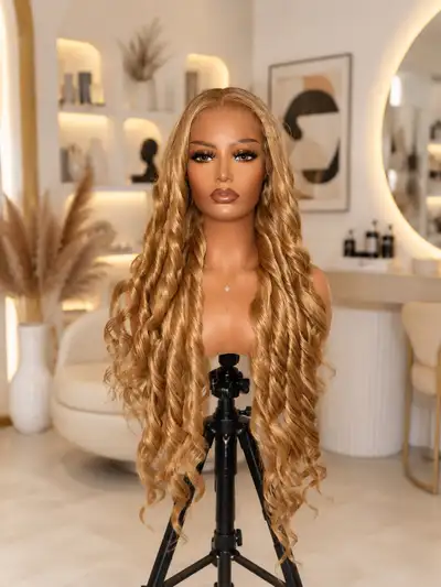 Perruque blend hair ( semi naturel), View more