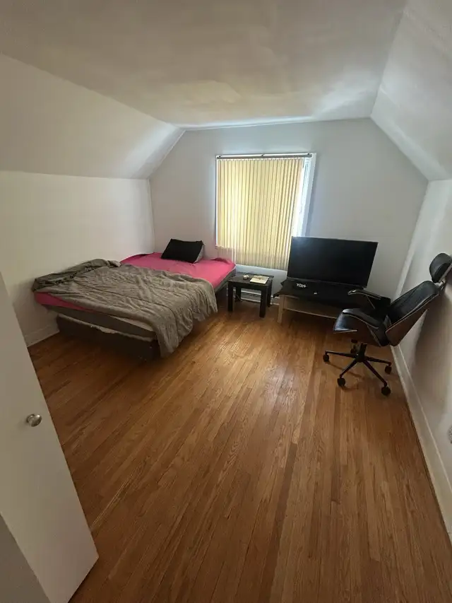 room for rent As soon as possible