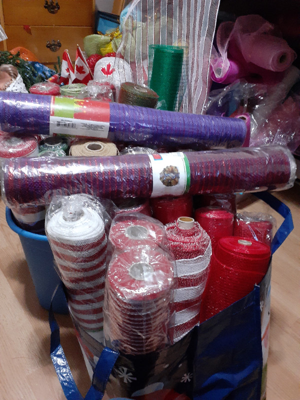 NEW PARTY DECOMESH, RIBBON & CHRISTMAS DECOMESH  FOR SALE in Hobbies & Crafts in Miramichi - Image 2