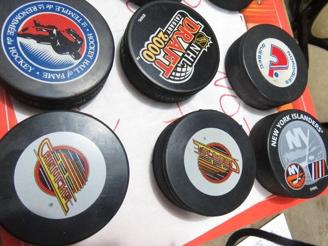 STANLEY CUP PUCKS-NJ, DET, AVS, PITT, DAL, NYR...QUE in Arts & Collectibles in Calgary - Image 3