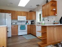 Adding a suite?! Right hand L shaped oak kitchen with appliances