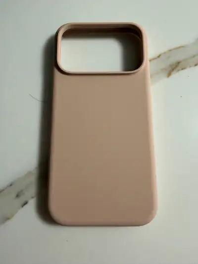 2 iPhone 17 pro cases, View more