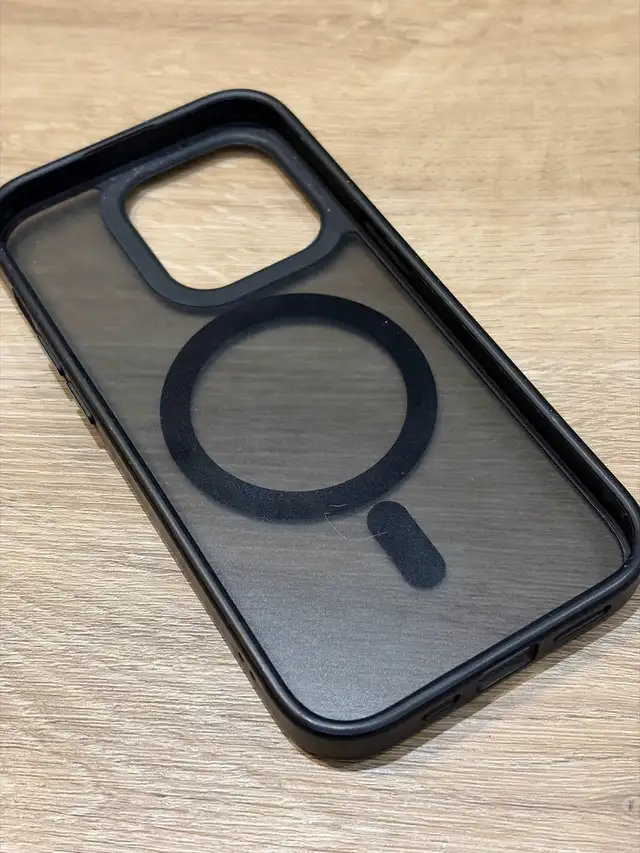 iPhone 14 Pro Black Case in Cell Phones in Kitchener / Waterloo - Image 3