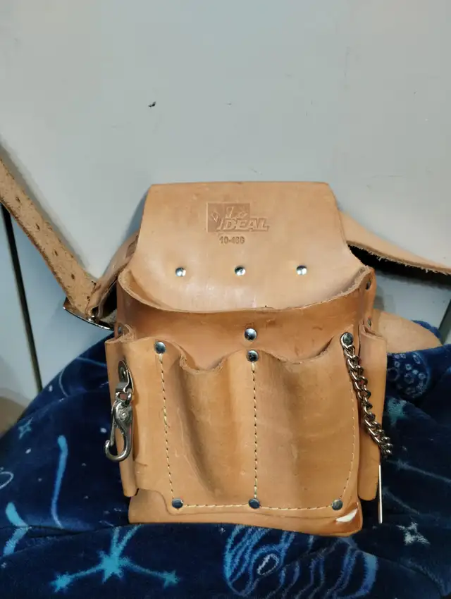 IDEAL Industries 10-466 Electrician's Tool Pouch NEW! in Hand Tools in City of Toronto - Image 4