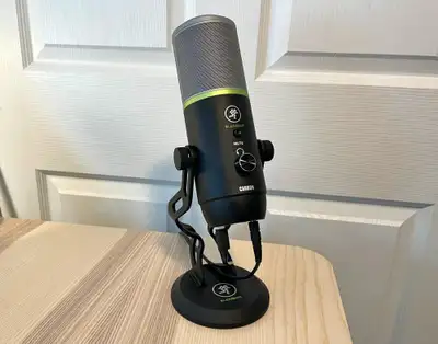 Mackie Carbon USB Premium Condenser Microphone, View more
