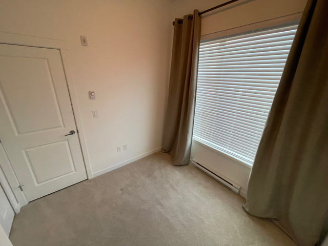 Room for rent in nice place in Room Rentals & Roommates in Delta/Surrey/Langley