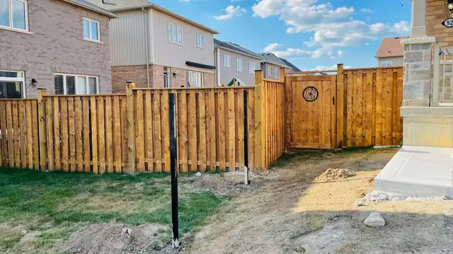  Fence and Deck