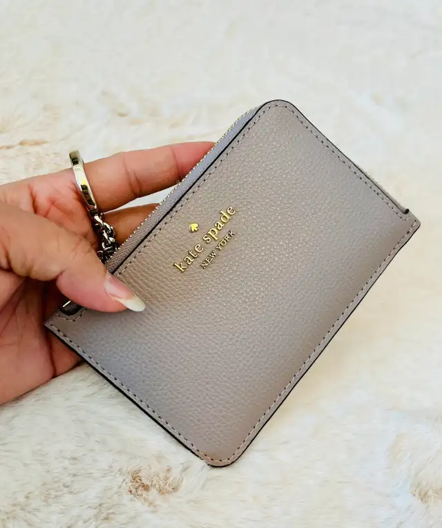 Kate Spade Card Holder in Bags & Luggage in Winnipeg - Image 4