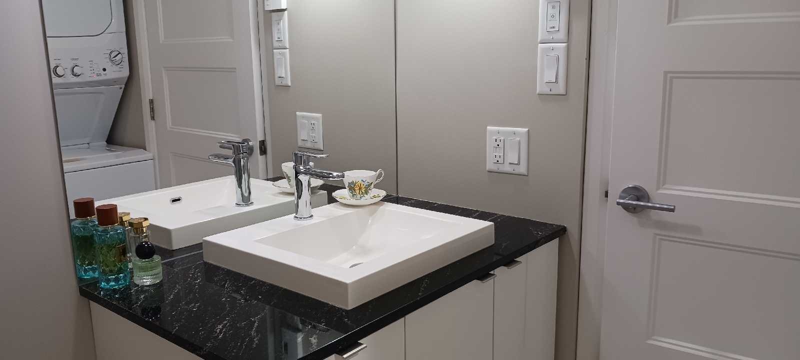 Ste-Foy studio lumineux avec vue exceptionnelle au 8e étage — photo 3