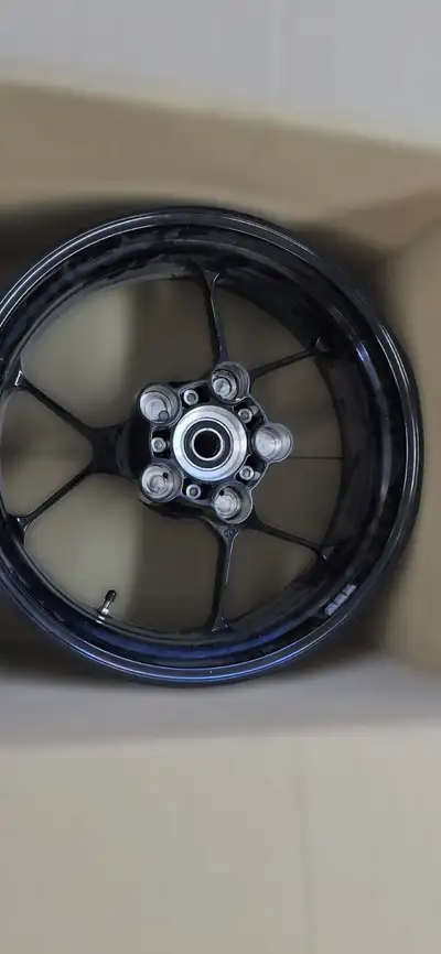 Genuine Aprilia cast aluminium wheels, front and rear, gloss black. These are the cast wheels, not t...