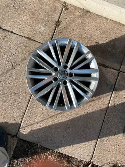 Like New Volkswagen Rims From a Volkswagen Tiguan Perfect condition No dents or bends $150 per Rim