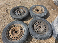 Selling 195/65R15 Winter tires with steel Rims 204-4306514 