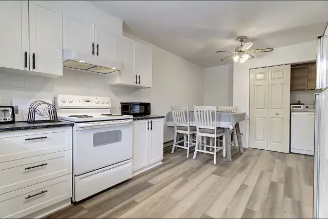 chambre à louer in Room Rentals & Roommates in Longueuil / South Shore - Image 3