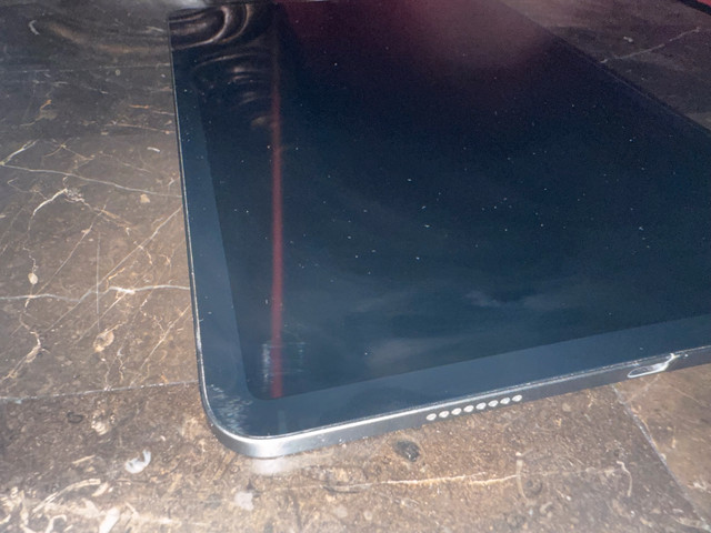 iPad Pro  11 pouce 3e génération 128 go à vendre + Apple Pencil dans iPad et tablettes  à Longueuil/Rive Sud - Image 4