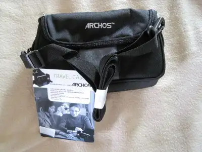 2 Différents étuis pour ARCHOS 605 80g, View more
