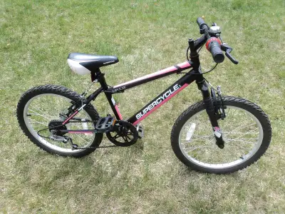 Supercycle Impulse Youth Hardtail Mountain Bike 20-in Wheel, 5 speed, Everything works great, and in...