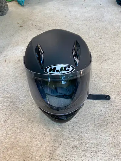 Very good condition. Worn few times