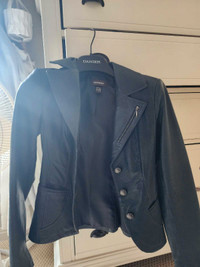 Leather jacket danier 