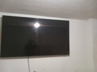 75" Q60 SAMSUNG QLED TELEVISION NEW CONDITION New plastic seal 