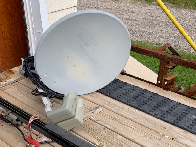 Satellite dish in General Electronics in Thunder Bay