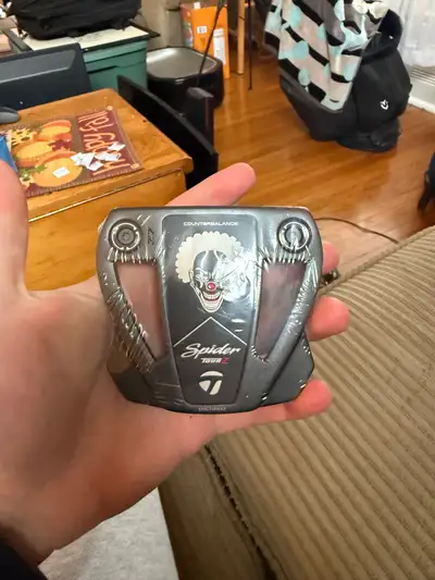 Selling brand new Taylormade spider Counterbalance putter. 38 inches in length. Limited edition $650...