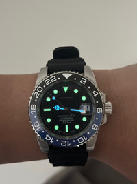 Custom build   seiko Batman  mod automatic watch