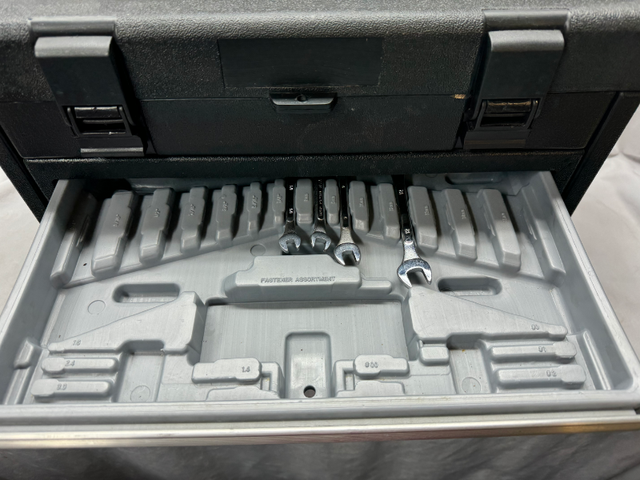 Plastic Black 3 Drawer Tools Chest With Some Tools in Tool Storage & Benches in St. Catharines - Image 6