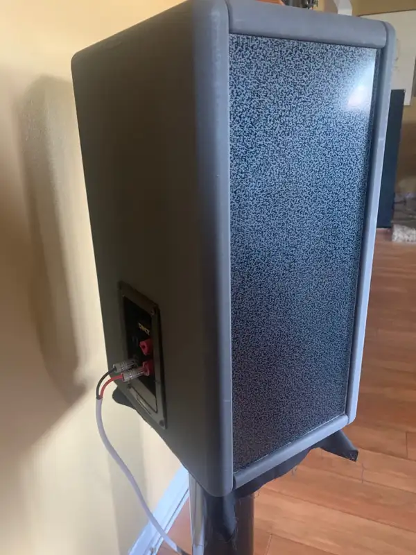 Tannoy NFM-8 II Monitors / TS-8 Subs - Trades in Pro Audio & Recording Equipment in Windsor Region - Image 8