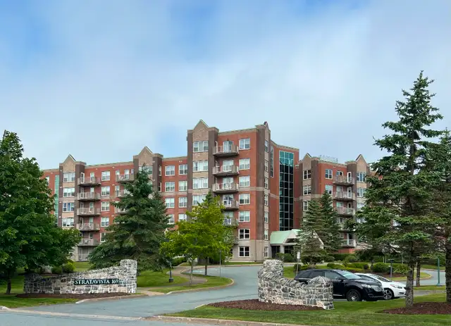 Clayton Park - July 1 - 5 Appliances/Underground Parking in Long Term Rentals in City of Halifax - Image 11