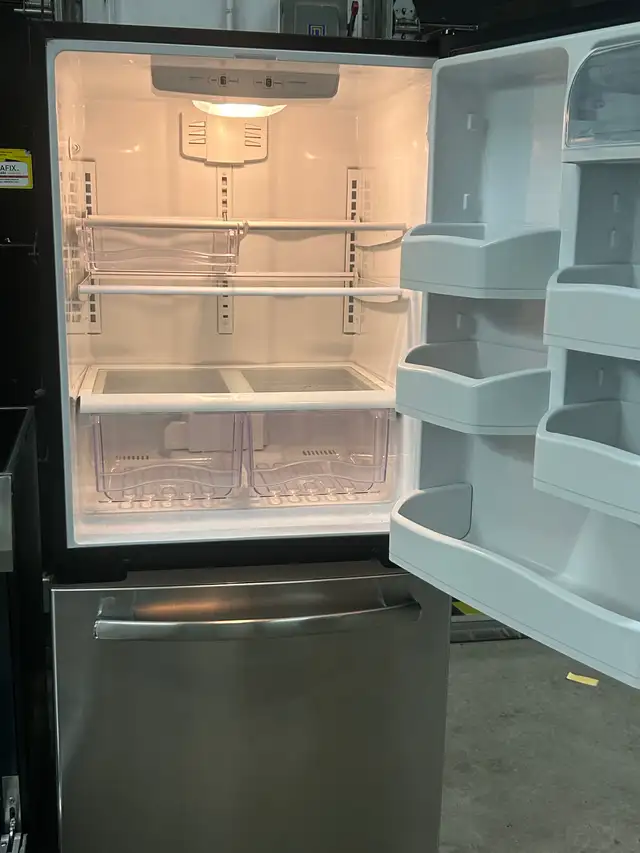 Frigidaire stove washer dryer in Washers & Dryers in City of Montréal - Image 6