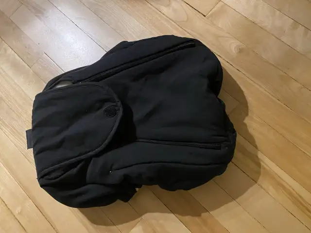 Car seat cover in Strollers, Carriers & Car Seats in Ottawa - Image 4