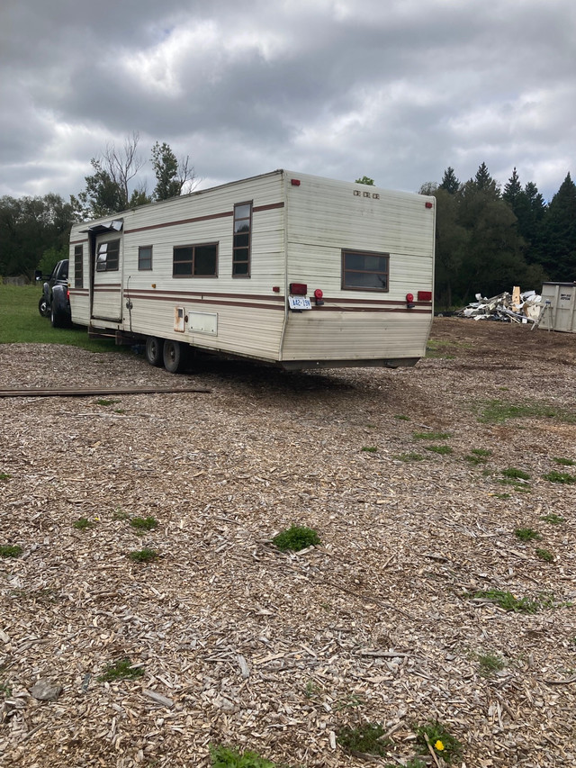 34’ camper trailer storage trailer farm  office restore  in Park Models in Barrie - Image 2