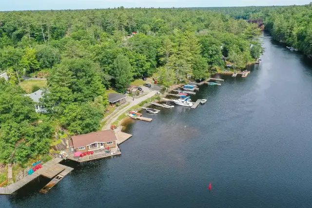 Charming cottages for family or groups  in Ontario in Canada - Image 4