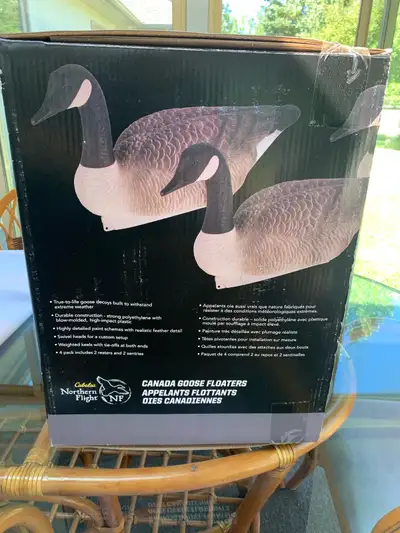 Brand new in package 2 testers and 2 sentries