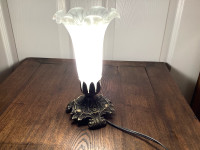 White Frosted Lily Accent Table Lamp w Ornate Metal Base 