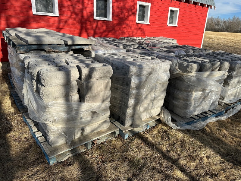 Concrete landscape bricks Decks & Fences Red Deer Kijiji