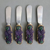 Set of 4 Vintage Purple Grape Basket Butter Kitchen Knives