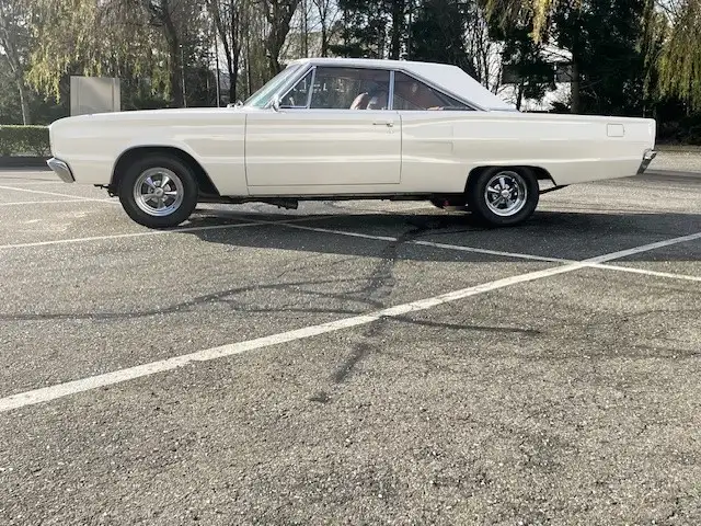 440 MOPAR 4 SPEED MANUAL 1967 DODGE CORONET 500 in Classic Cars in Abbotsford - Image 2