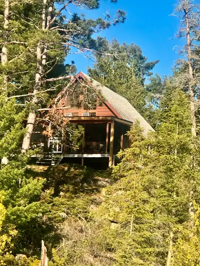 Sunset Cottage, lakefront, Lake of the Woods, View more