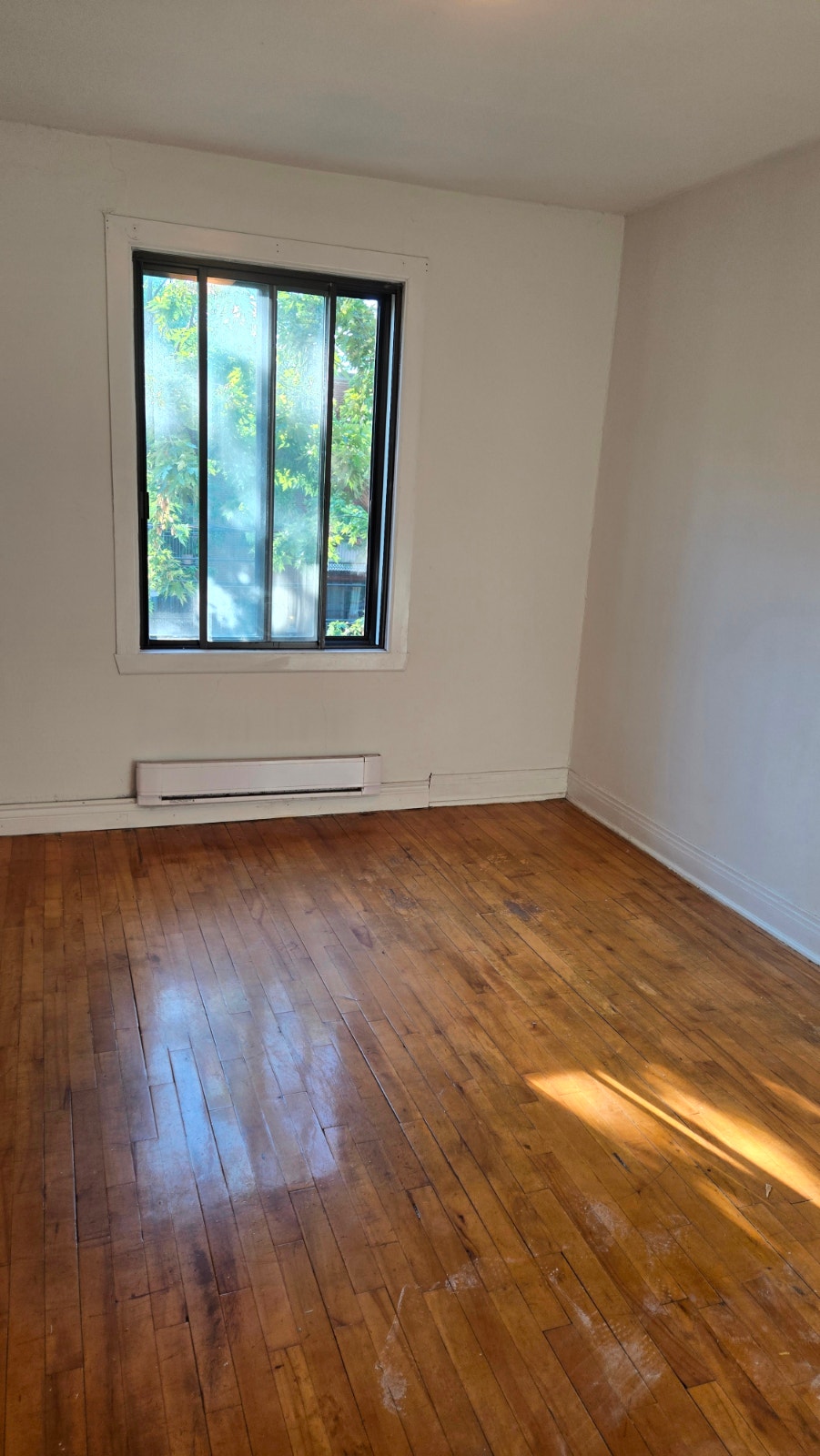 Grand 5 1/2  a louer dans Cote Des Neiges limite Outremont — photo 3