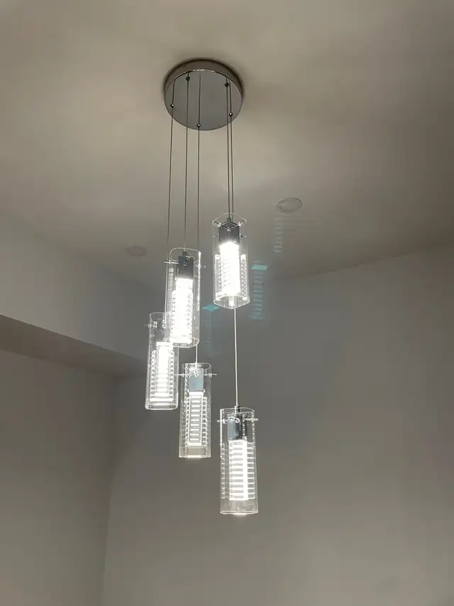 Chandelier Ceiling Light Fixture in Indoor Lighting & Fans in City of Toronto - Image 2